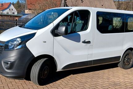 Opel Vivaro 162.000 km 9.999 &euro; Bahretal 01819