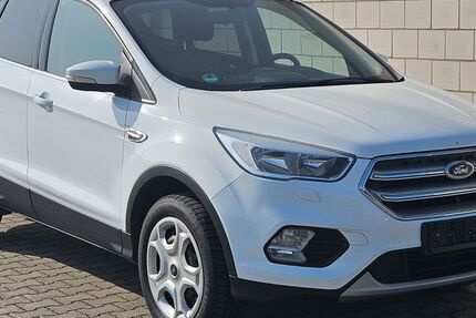 Ford Kuga 99.900 km 8.950 &euro; Beckum 59269