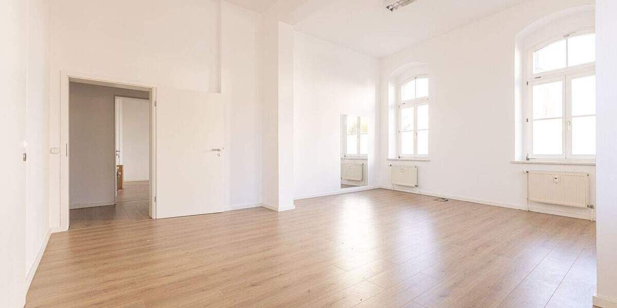 Gewerbeobjekt Torgau - 4 Zimmer, 167 m&sup2;, 1.169&euro; | Angebot:25740606