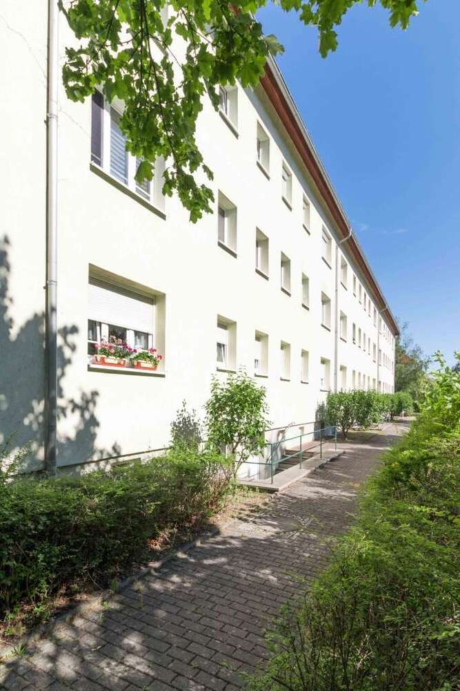 Wohnung zum Mieten in Lauta 328 € 59.61 m²