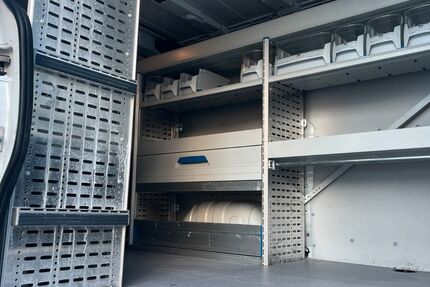 Opel Vivaro 72.892 km 15.999 &euro; München 81825