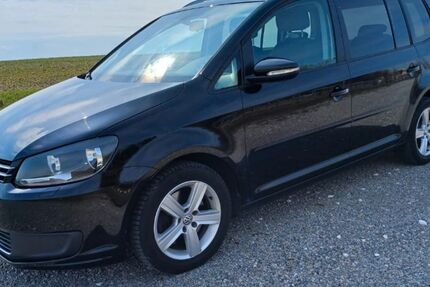 VW Touran 176.000 km 9.500 &euro; Ingstetten 89297