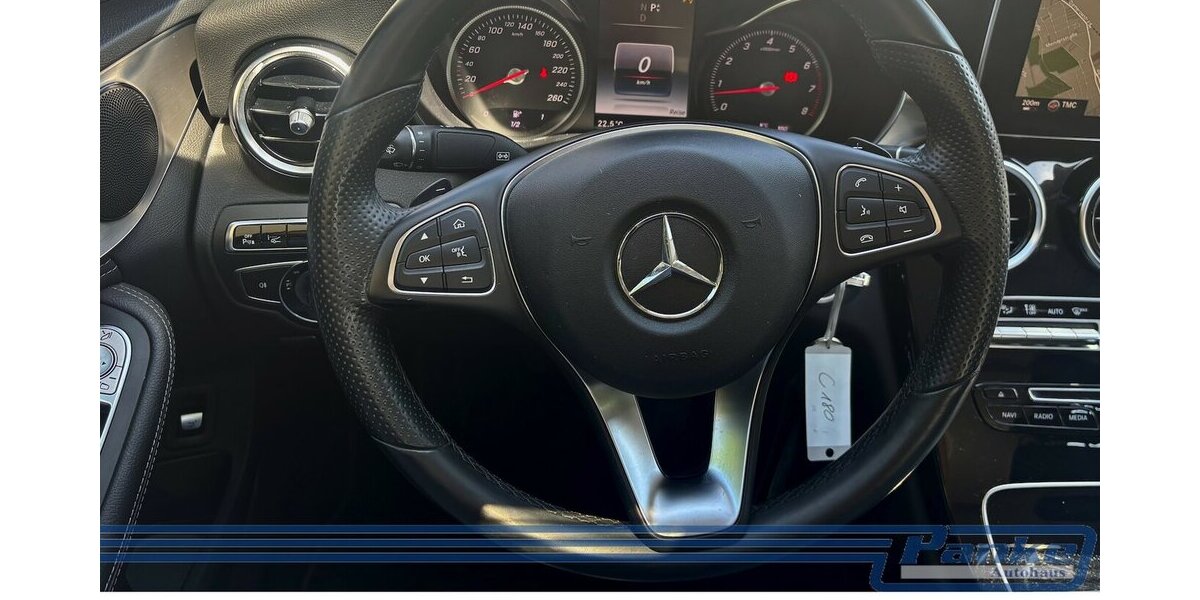 Mercedes-Benz C 180 CGI Lim. Aut.*SchiebD*HUD*LED*PDC*Memo*SH 50.435 km 17.990 &euro; Berlin 13187