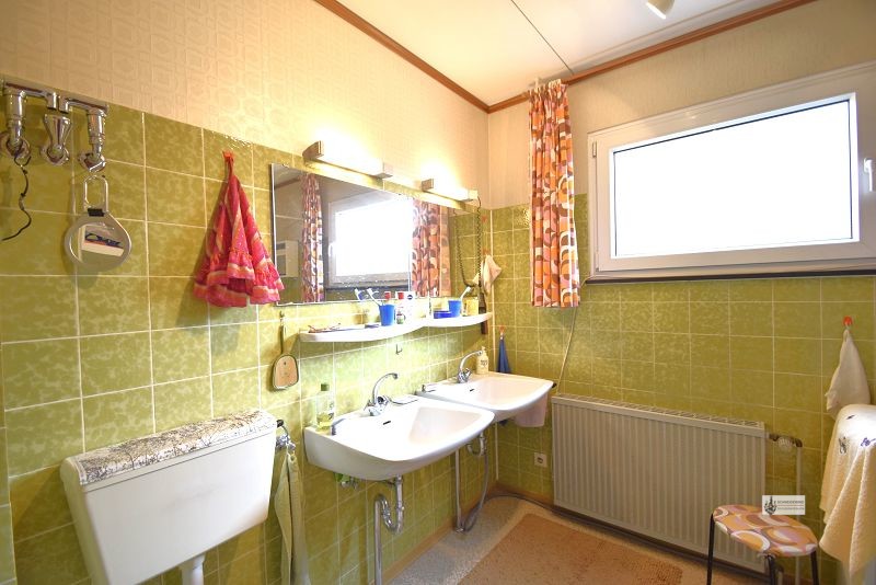 EFH Bungalow mit viel Potential in ruhiger Lage + Garage + Garten + Vollkeller Genießen Sie es! - Einfamilienhaus Syke / Siedlung Gessel Siedlung Gessel | Angebot:25253186