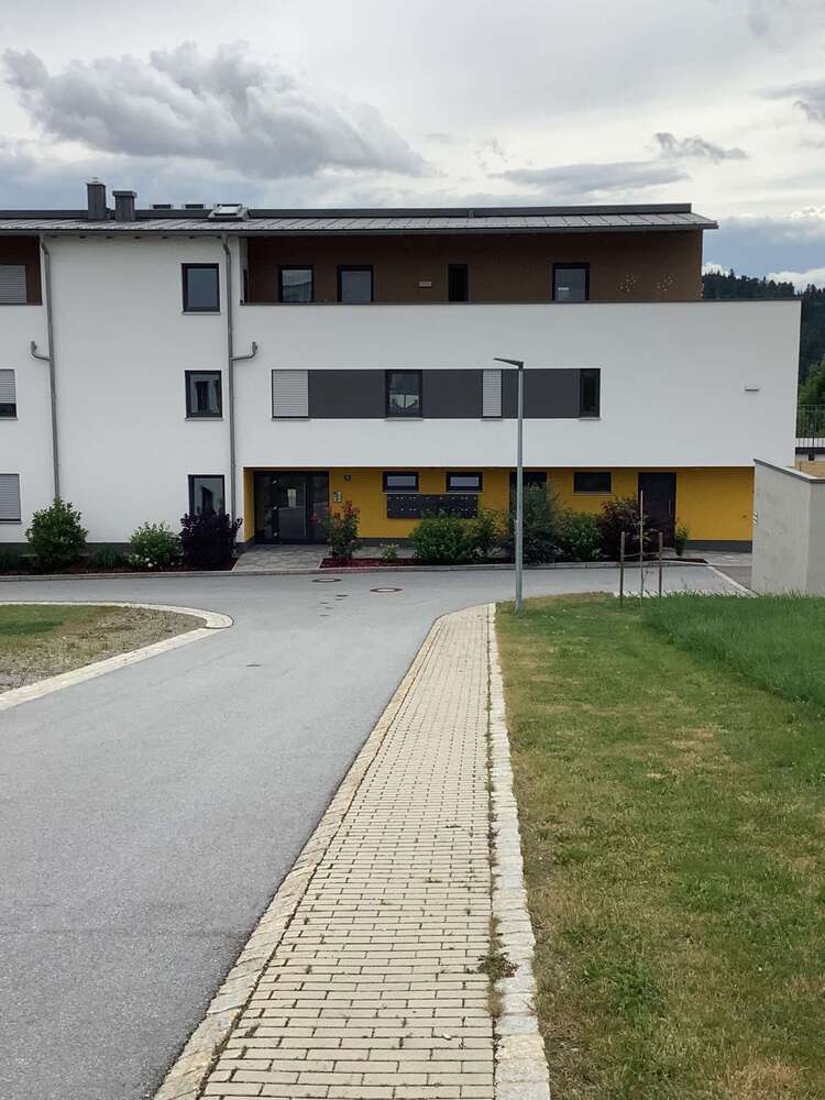 Wohnung zum Mieten in Grafenau 860 € 97 m²