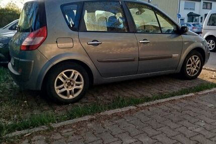 Renault Scenic 230.684 km 700 &euro; Villingen-Schwenningen 78056