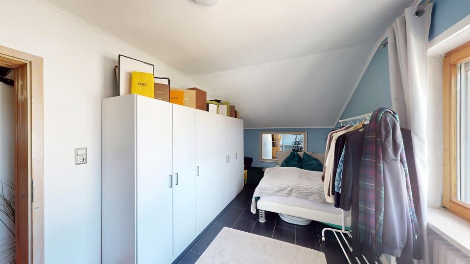 Dachgeschoßwohnung Bruckmühl - 4 Zimmer, 108 m&sup2;, 1.500&euro; | Angebot:26320959