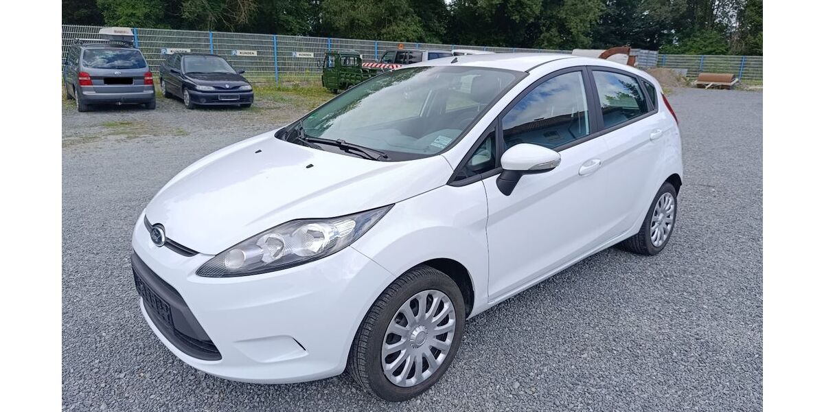 Ford Fiesta 32.740 km 5.200 &euro; Ludwigschorgast 95364