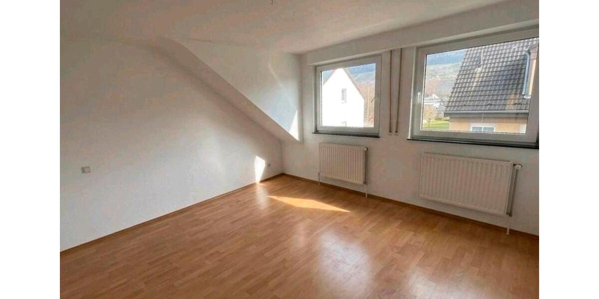 Dachgeschoßwohnung Bad Neuenahr-Ahrweiler Ahrweiler - 3 Zimmer, 80 m&sup2;, 275.000&euro; | Angebot:26671736