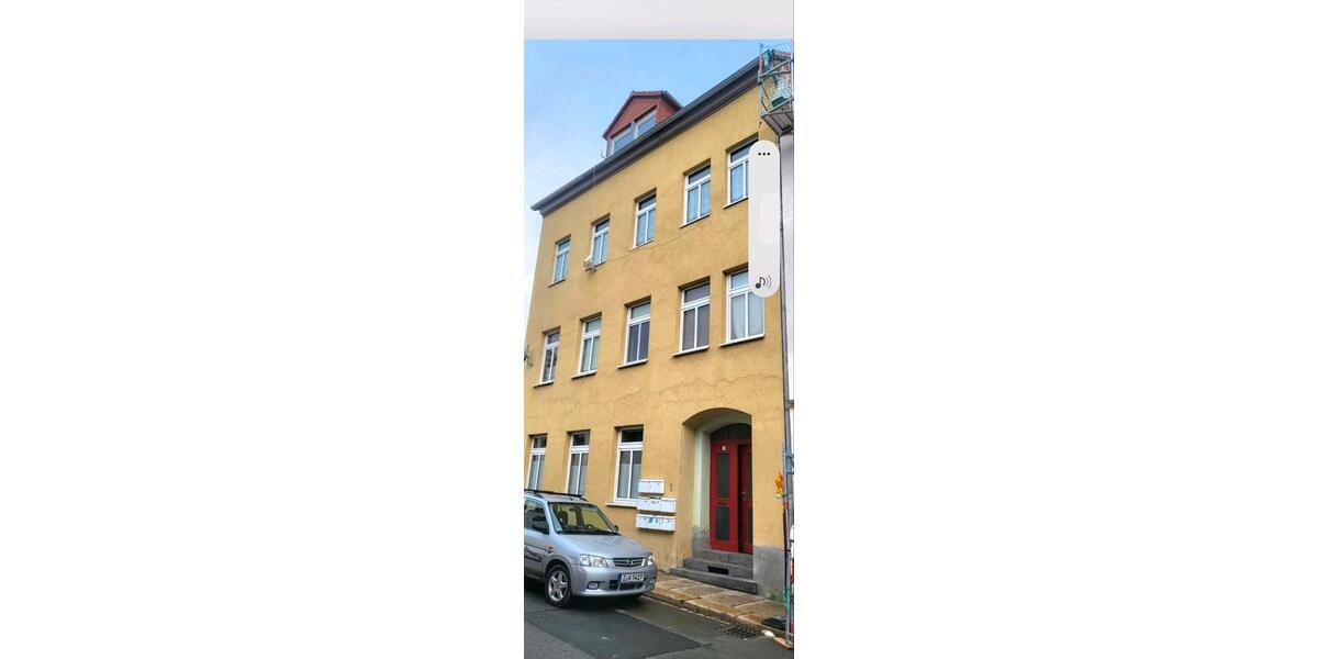 Dachgeschoßwohnung Meerane - 3 Zimmer, 75 m&sup2;, 354&euro; | Angebot:26413675