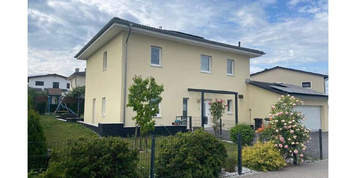 Einfamilienhaus Maxhütte-Haidhof Haidhof - 6 Zimmer, 180 m&sup2;, 649.900&euro; | Angebot:25806887