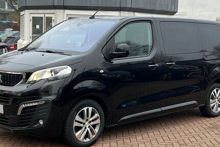Peugeot Traveller 124.679 km 33.900 € Hamburg 20537