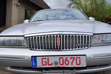 Lincoln Continental 116.000 km 7.300 € Odenthal-Neschen 51519