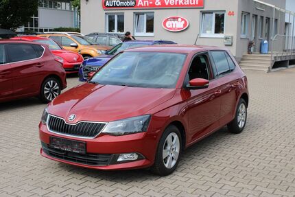 Skoda Fabia 106.028 km 7.990 &euro; Augsburg 86165