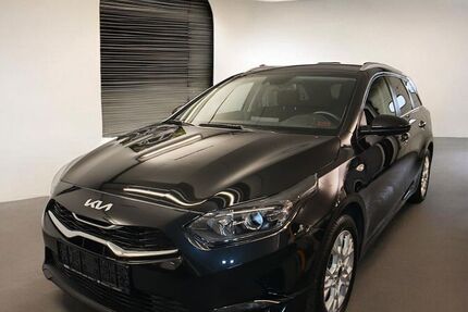 Kia ceed / Ceed 99.888 km 14.990 &euro; Troisdorf-Spich 53842