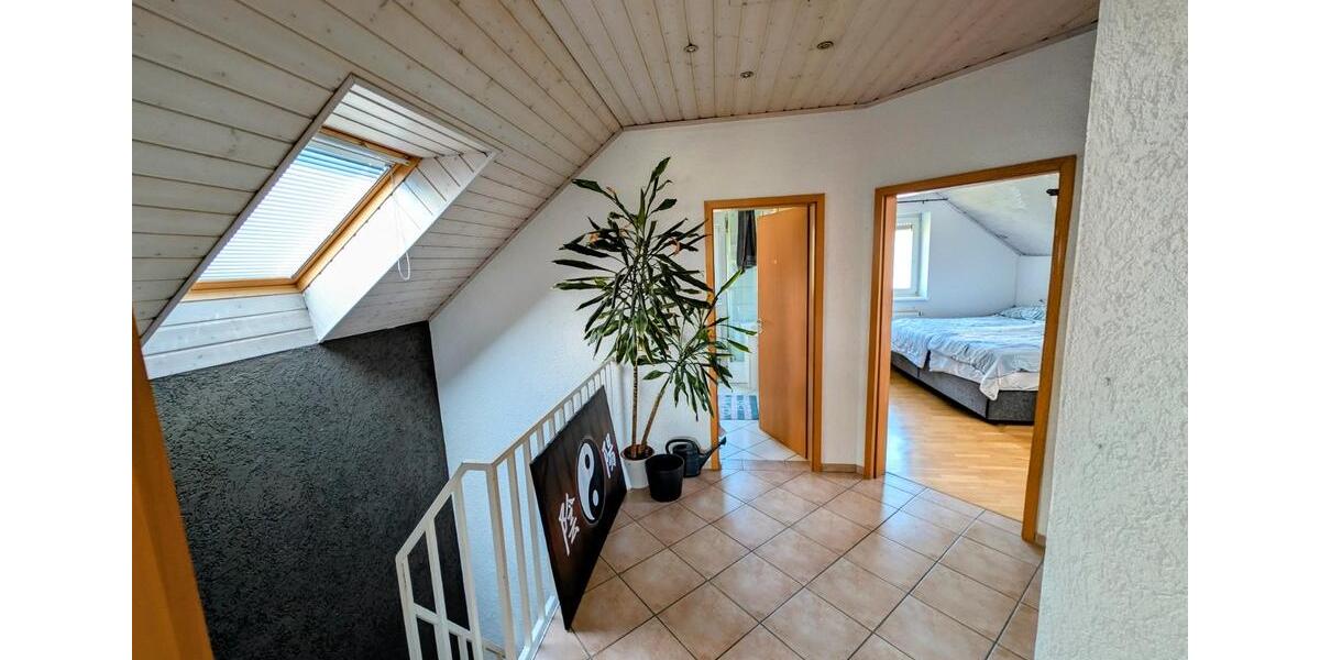 Einfamilienhaus Laubach - 6 Zimmer, 142 m&sup2;, 1.590&euro; | Angebot:26386361