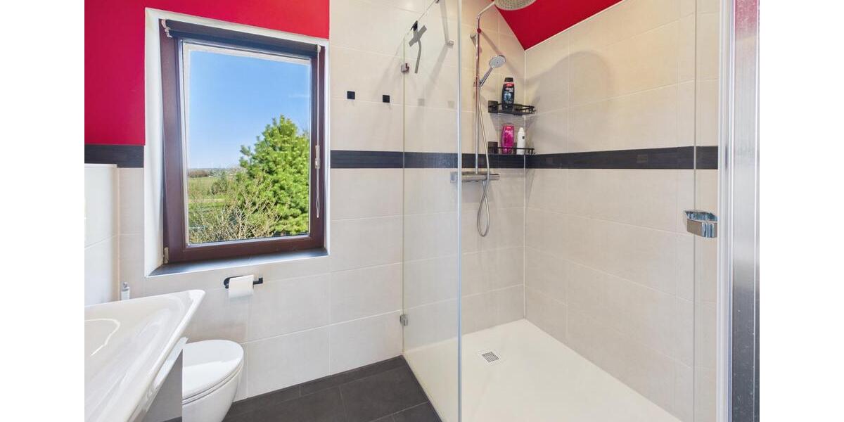 Einfamilienhaus Lützen - 7 Zimmer, 224 m&sup2;, 299.900&euro; | Angebot:26693246