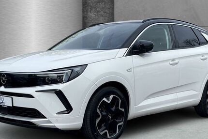 Opel Grandland (X) 28.415 km 24.480 &euro; Ahrensburg 22926