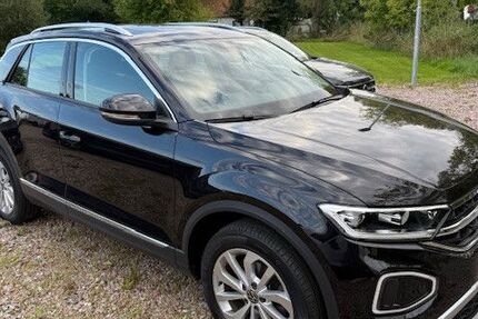 VW T-Roc 59.420 km 23.980 € Wesselburen 25764