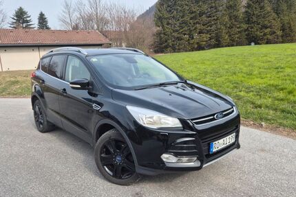 Ford Kuga 133.000 km 7.750 &euro; Nußdorf am Inn 83131