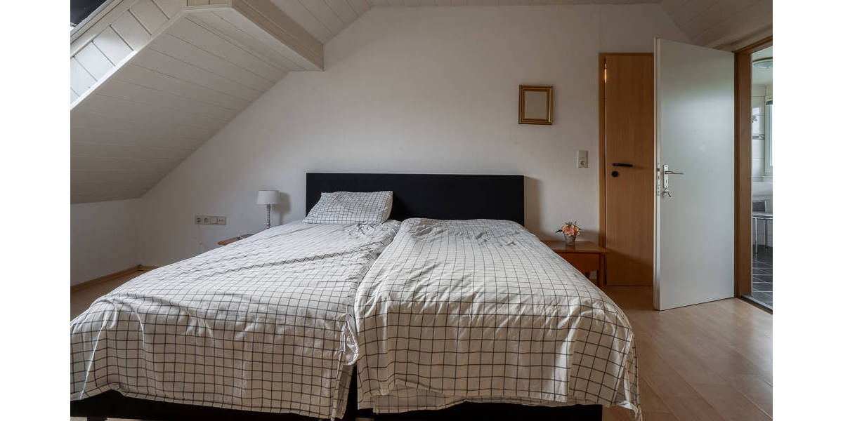 Einfamilienhaus Vreden - 9 Zimmer, 244 m&sup2;, 449.000&euro; | Angebot:25726508