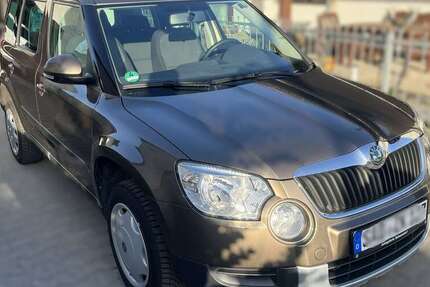 Skoda Yeti 108.200 km 6.900 &euro; Maxhütte-Haidhof, St 93142