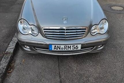 Mercedes 230