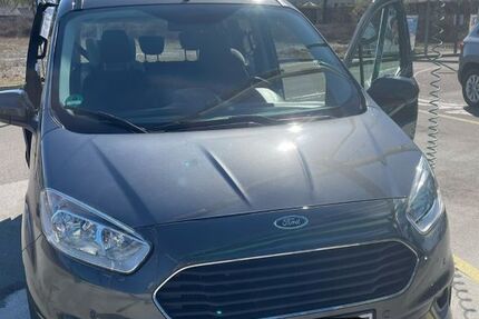 Ford Tourneo Courier 32.000 km 15.600 &euro; Kempten 87435