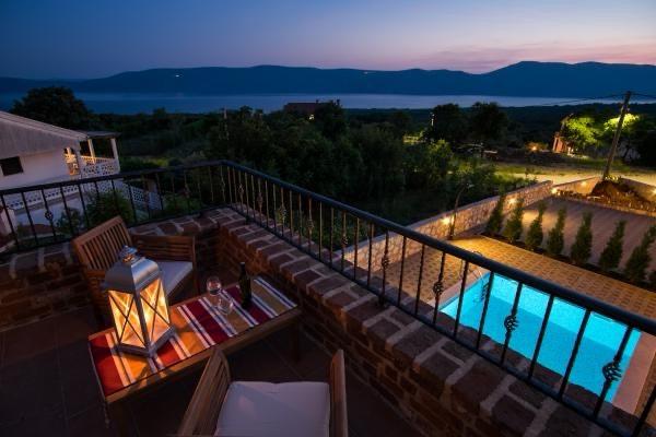 Villa Sundern (Sauerland) - 3 Zimmer, 130 m&sup2;, 670.000&euro; | Angebot:26164913