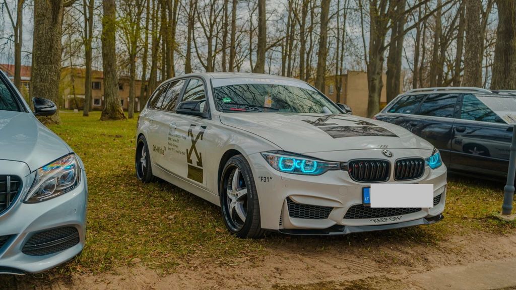 BMW 320 410.000 km 15.000 &euro; Großräschen 01983