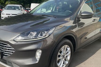 Ford Kuga 56.228 km 16.999 &euro; Giessen 35394