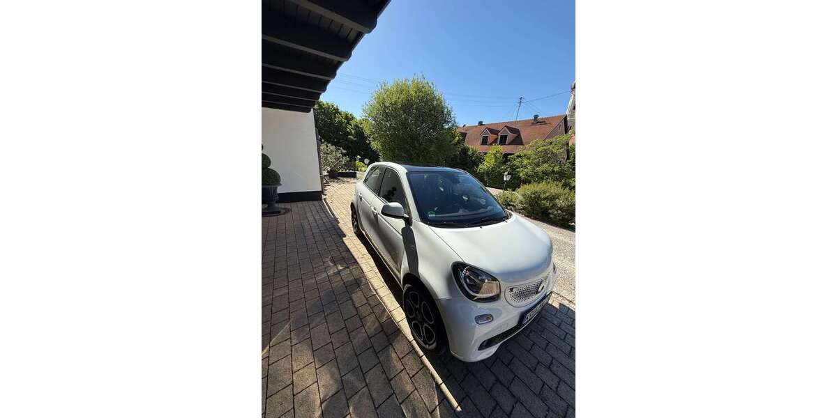 Smart forFour 79.986 km 12.990 &euro; Thannhausen 86470