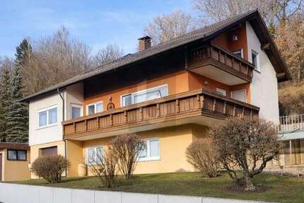 Haus Sulz am Neckar - 8 Zimmer, 249 m&sup2;, 450.000&euro; | Angebot:26312062