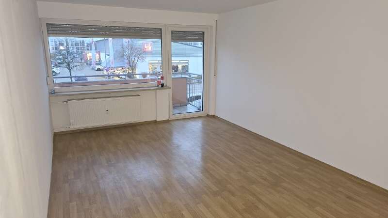 Wohnung zum Mieten in Neutraubling 700 € 60 m² 2 zimmer