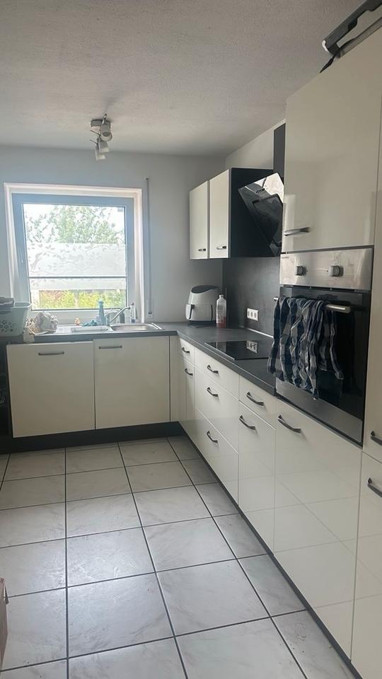 Nachmieter 4,5 Zimmer Wohnung Oberstadion