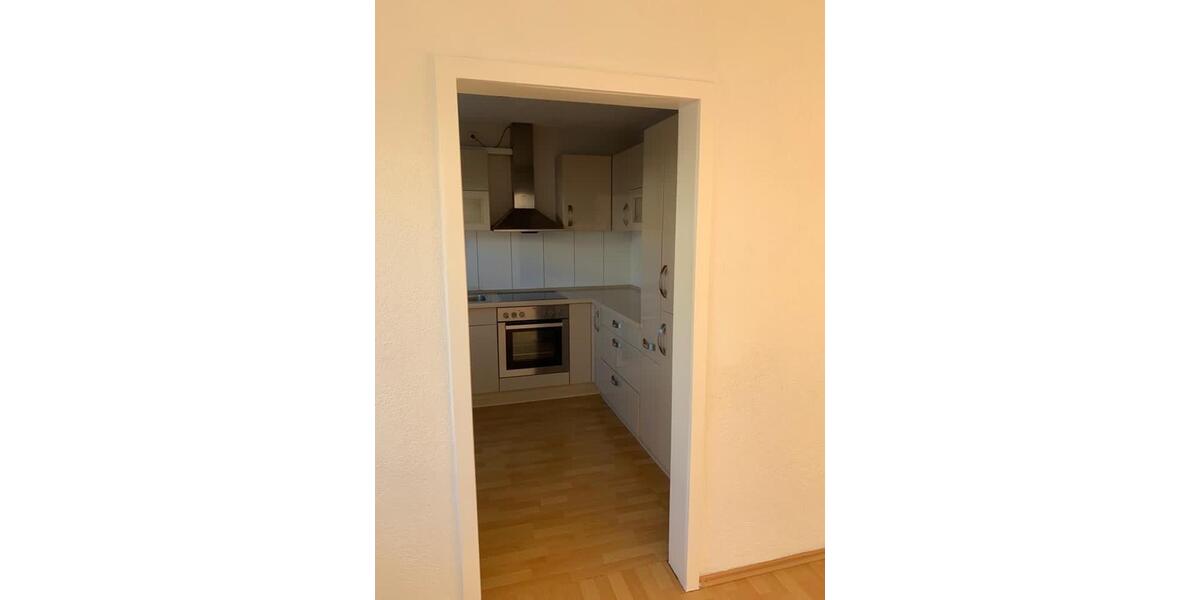 Erdgeschoßwohnung Öhringen - 4.5 Zimmer, 90 m&sup2;, 1.200&euro; | Angebot:26268858