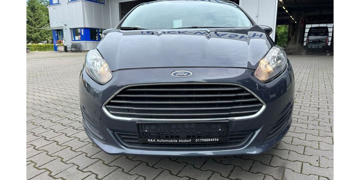 Ford Fiesta 145.762 km 5.499 &euro; Alsdorf 52477