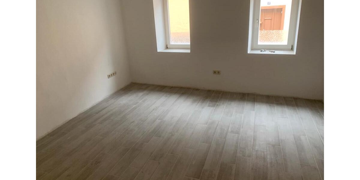 Erdgeschoßwohnung Kahla - 2 Zimmer, 40 m&sup2;, 400&euro; | Angebot:24955956