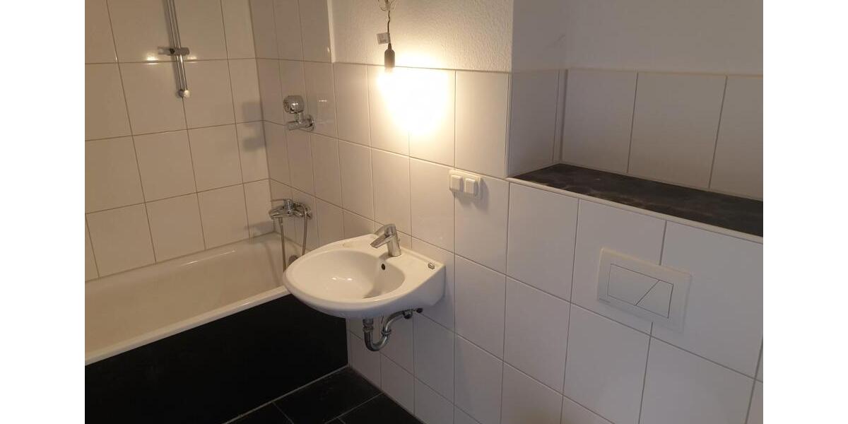 Etagenwohnung Hilden Kalstert - 2 Zimmer, 52 m&sup2;, 166.000&euro; | Angebot:27081305