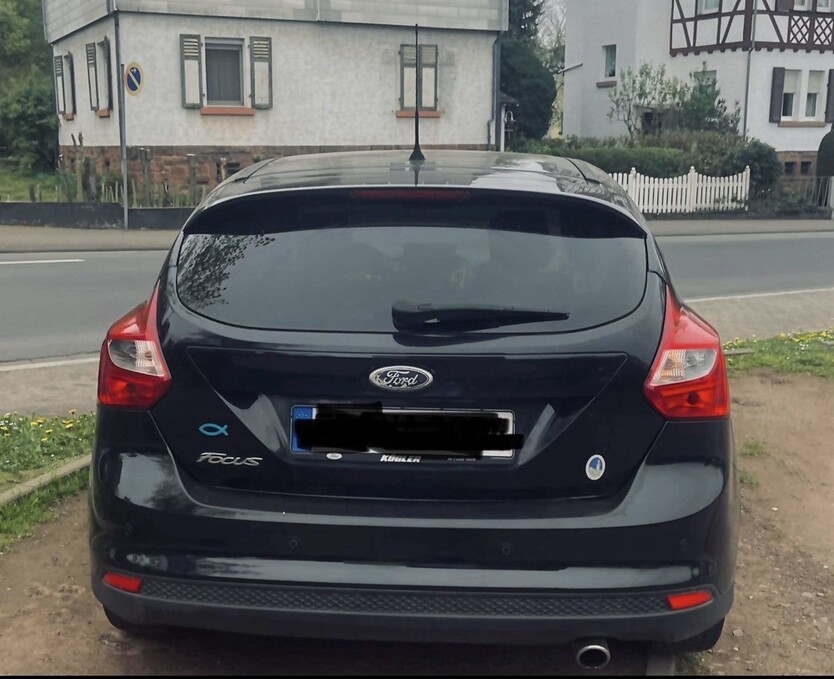 Ford Focus 174.000 km 4.999 € Friedberg 86316