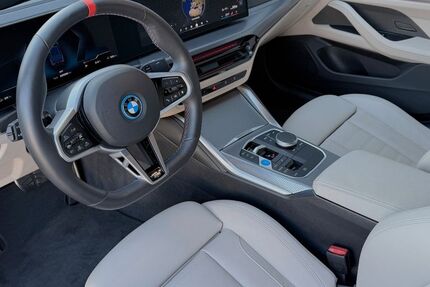 BMW i4 22.586 km 56.990 &euro; Rohr i. NB (bei Regensburg) 93352