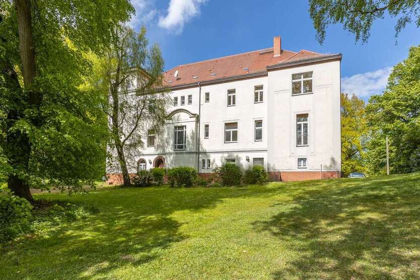 Wohnung zum Mieten in Lindenberg 1.601,25 € 104.1 m²