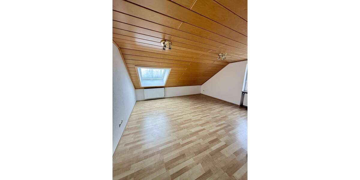 Etagenwohnung Obermichelbach - 3 Zimmer, 70 m&sup2;, 695&euro; | Angebot:25382929
