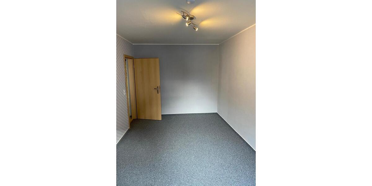 Erdgeschoßwohnung Falkenberg/Elster Elster - 3 Zimmer, 68 m&sup2;, 650&euro; | Angebot:26539811