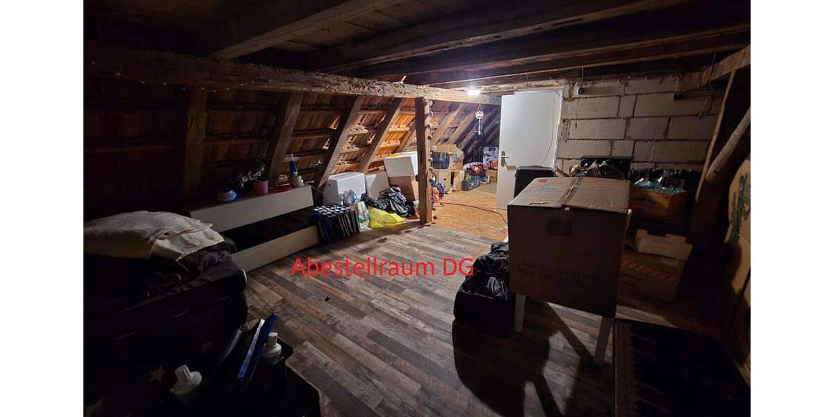Etagenwohnung Hohenroth - 6 Zimmer, 120 m&sup2;, 700&euro; | Angebot:26402651