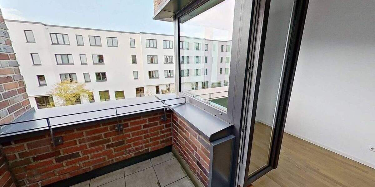 FAMILIEN AUFGEPASST: Modernes Reihenendhaus mit 4,5 Zimmern, 2 Bädern, EBK, Terrasse, Keller u.v.m. in Hannover 4 zimmer