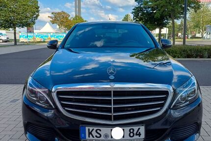 Mercedes-Benz 220 79.000 km 22.900 &euro; Kassel 34130