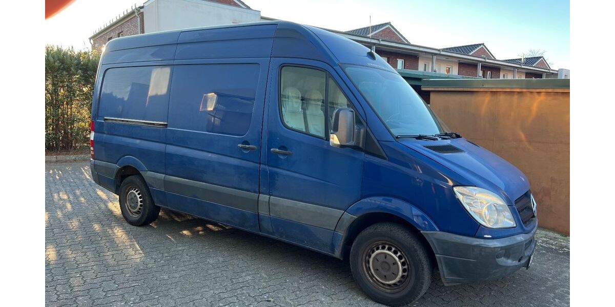 Mercedes-Benz Sprinter 180.000 km 6.900 &euro; Buxtehude 21614