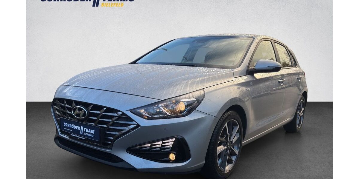 Hyundai i30 64.300 km 17.390 &euro; Bielefeld 33609