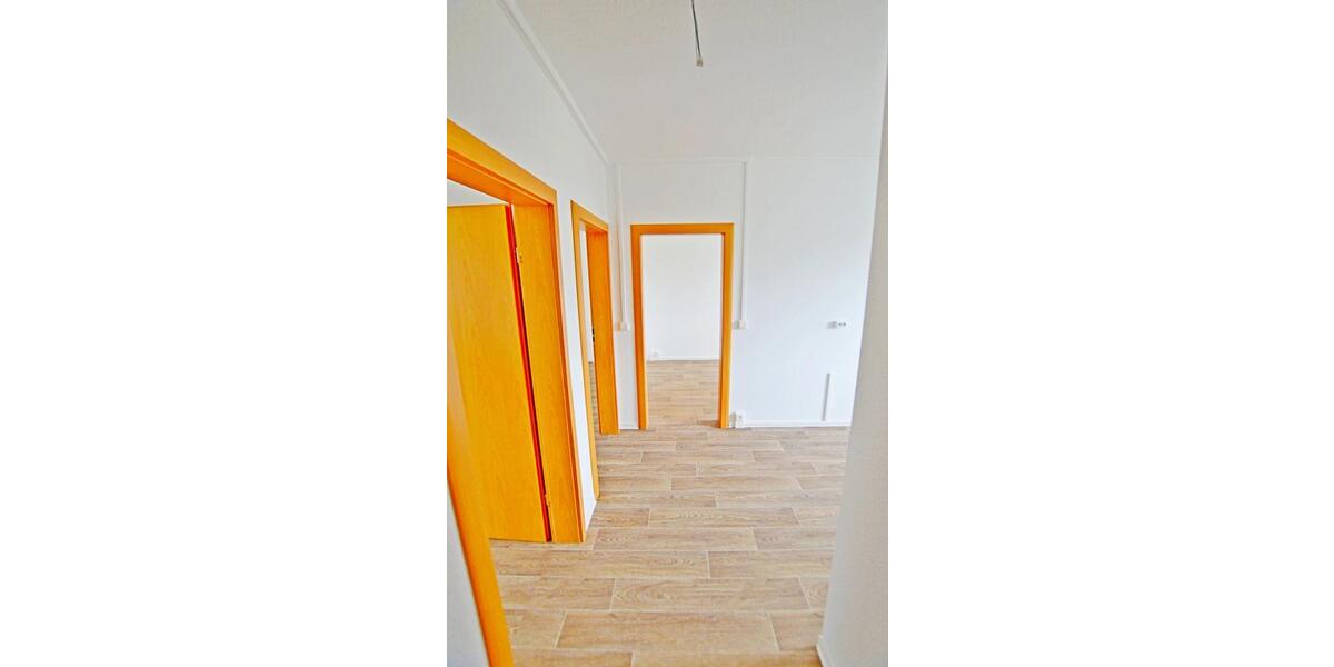 Etagenwohnung Sangerhausen - 4 Zimmer, 72 m&sup2;, 446&euro; | Angebot:26381074